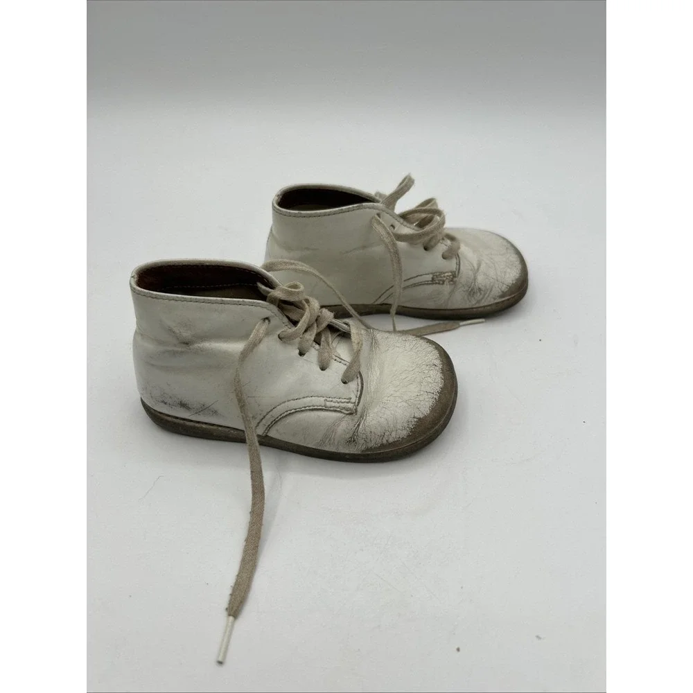 Vtg White Leather Baby Shoes Toddler Size 4.5 Wide Lace Up Mid Top Booties 5